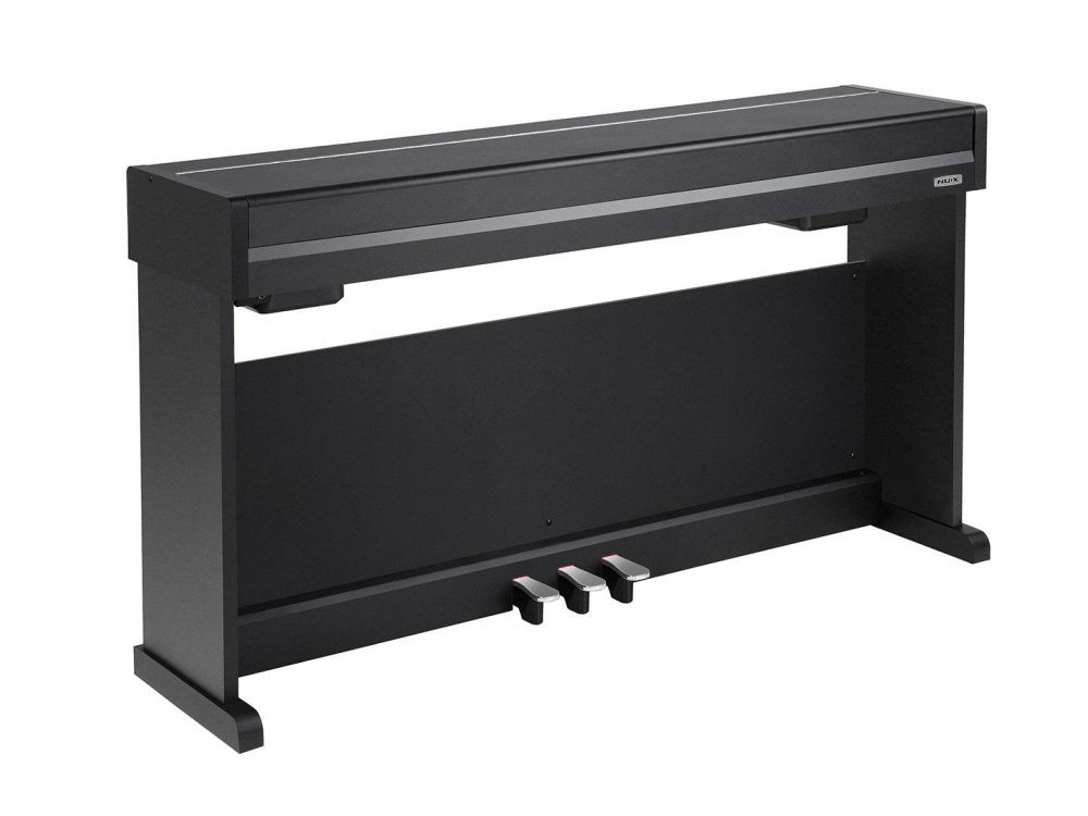 Piano Nux NCK330