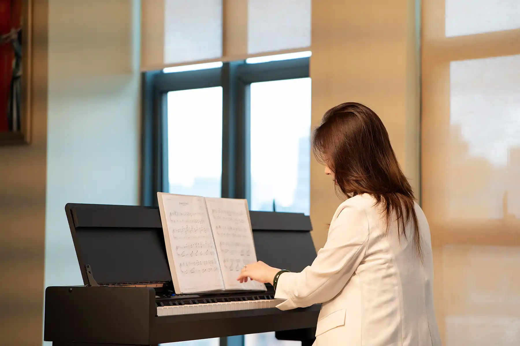 Piano Nux NCK330