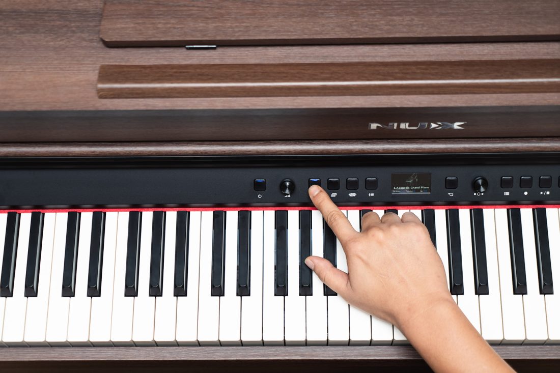 Nux NCK430, Upright Digital Piano