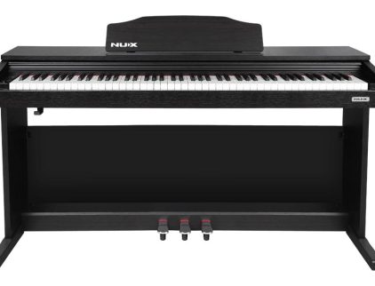 Piano Nux WK400